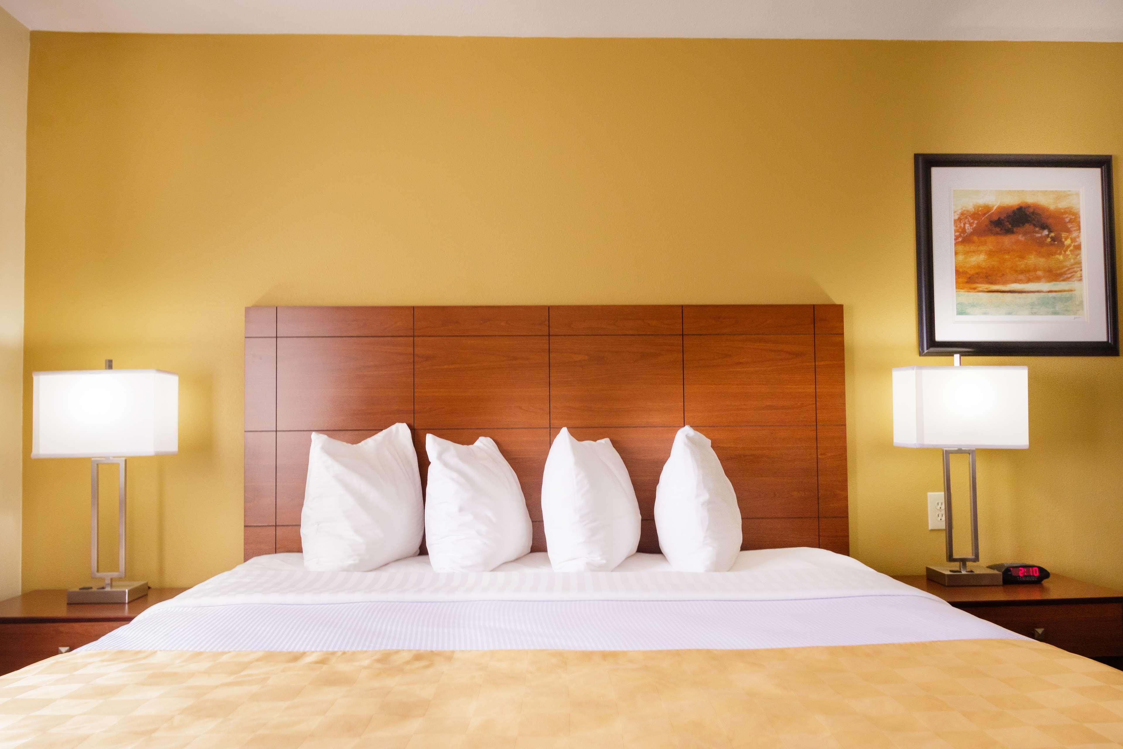 Best Western Kiva Inn Fort Collins Extérieur photo