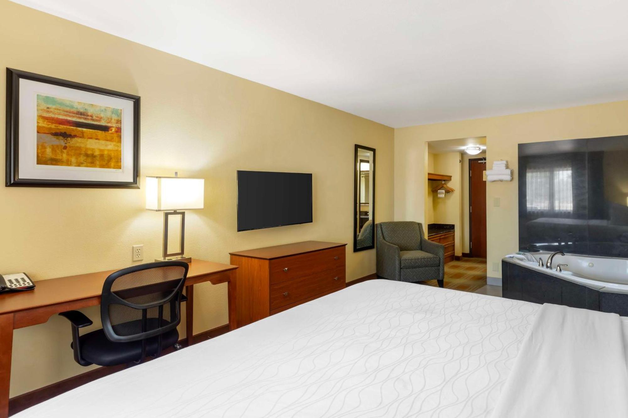 Best Western Kiva Inn Fort Collins Extérieur photo